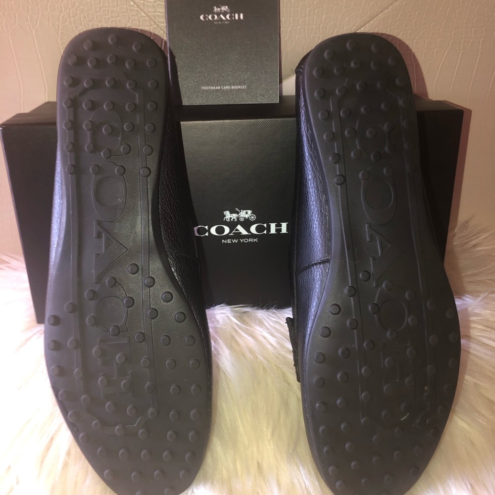 Authentic Coach Flats: Size 9M Women - Picture 2 of 5